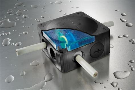 submersible electrical junction box|underwater electrical connectors for ponds.